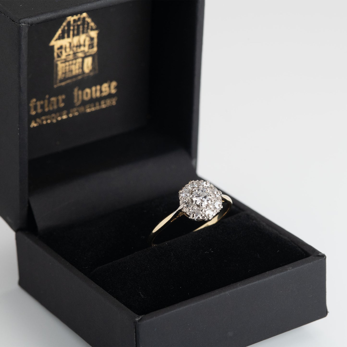 Vintage 18ct Yellow Gold Diamond Cluster Ring - Friar House
