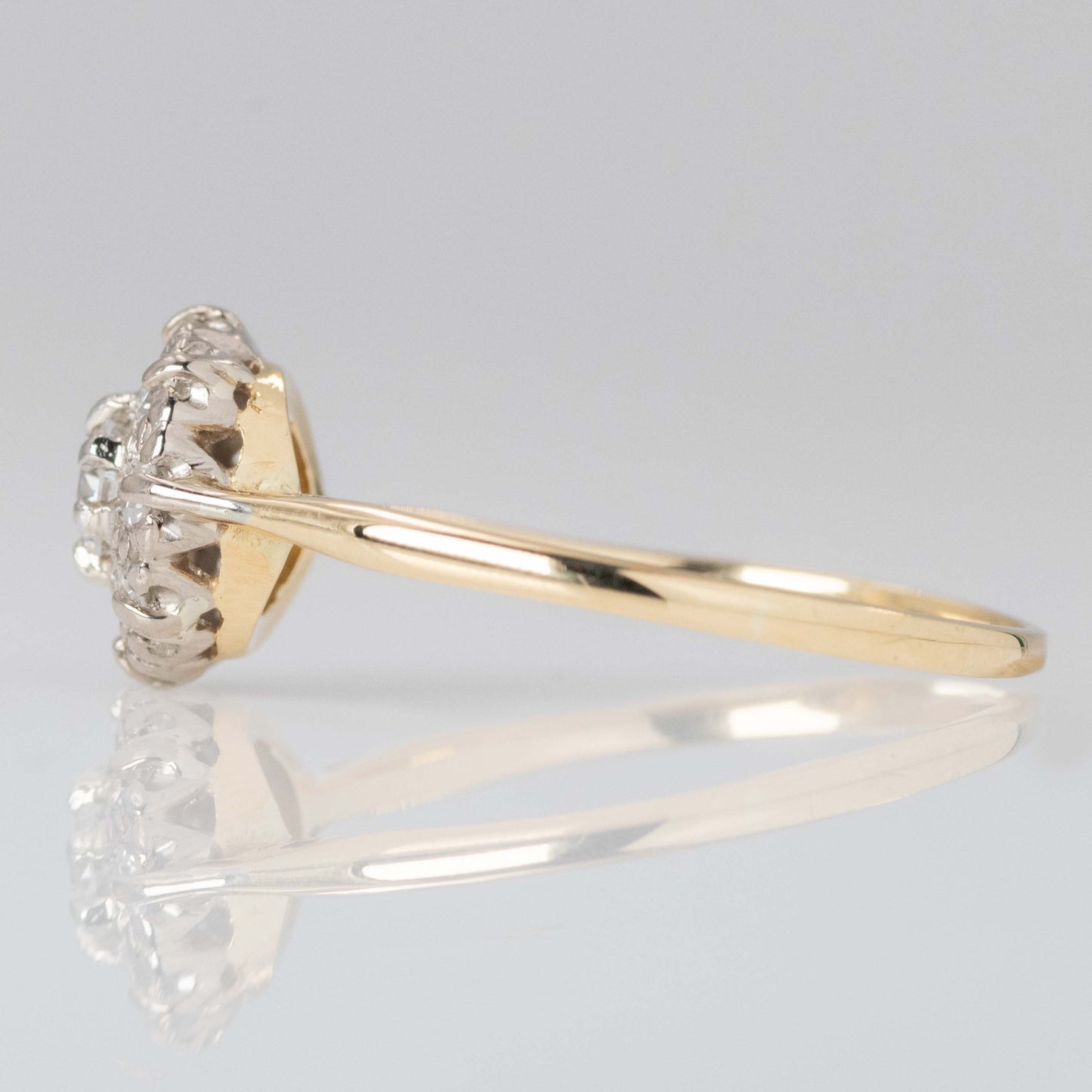 Vintage 18ct Yellow Gold Diamond Cluster Ring - Friar House