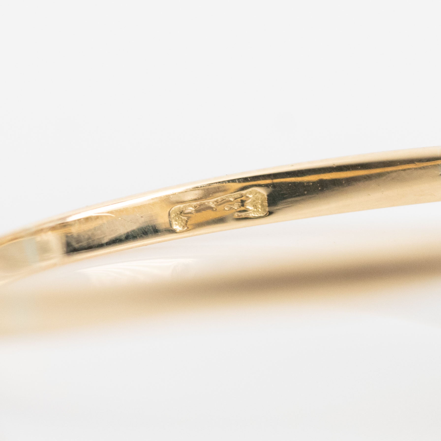 Vintage 18ct Yellow Gold Diamond Cluster Ring - Friar House