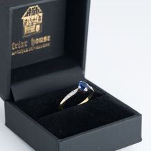 Vintage 18ct Yellow Gold Sapphire Ring - Friar House