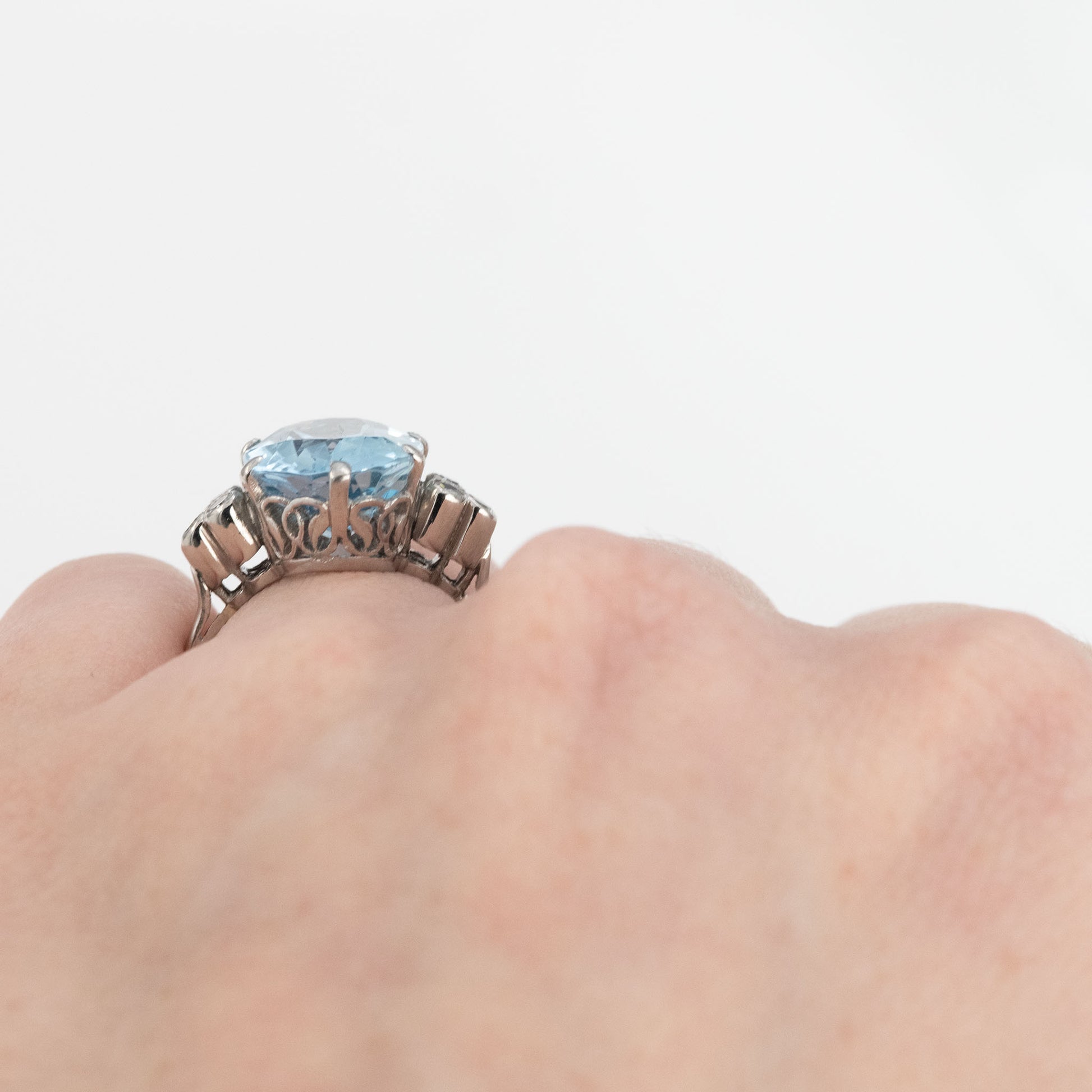 Vintage Platinum 6 Carat Aquamarine Ring - Friar House Antique Jewellery