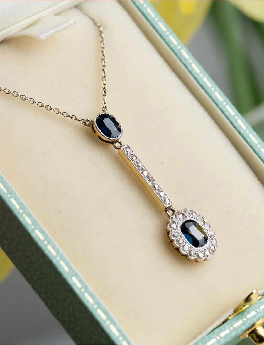 Antique Pendants & Necklaces