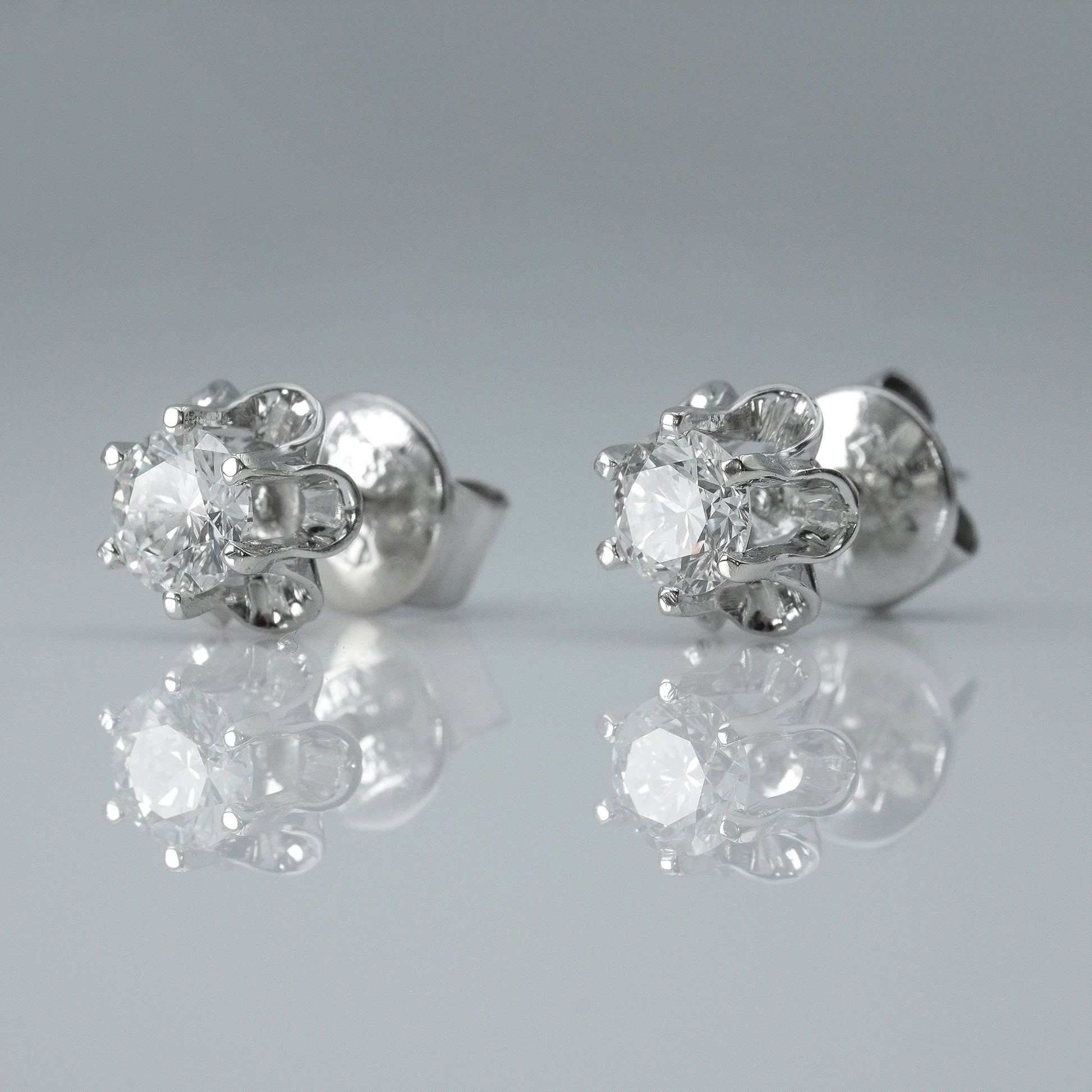 Art Deco 14ct White Gold Diamond Stud Earrings - Friar House