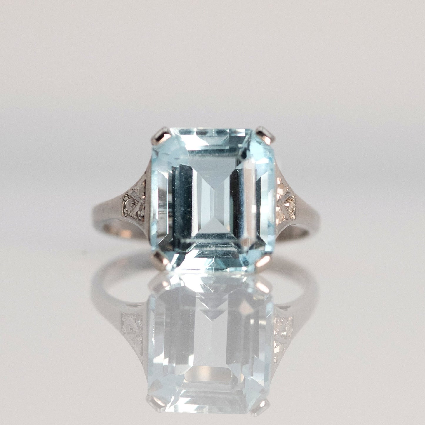 Art Deco 18ct White Gold 5 Carat Aquamarine and Diamond Ring - Friar House