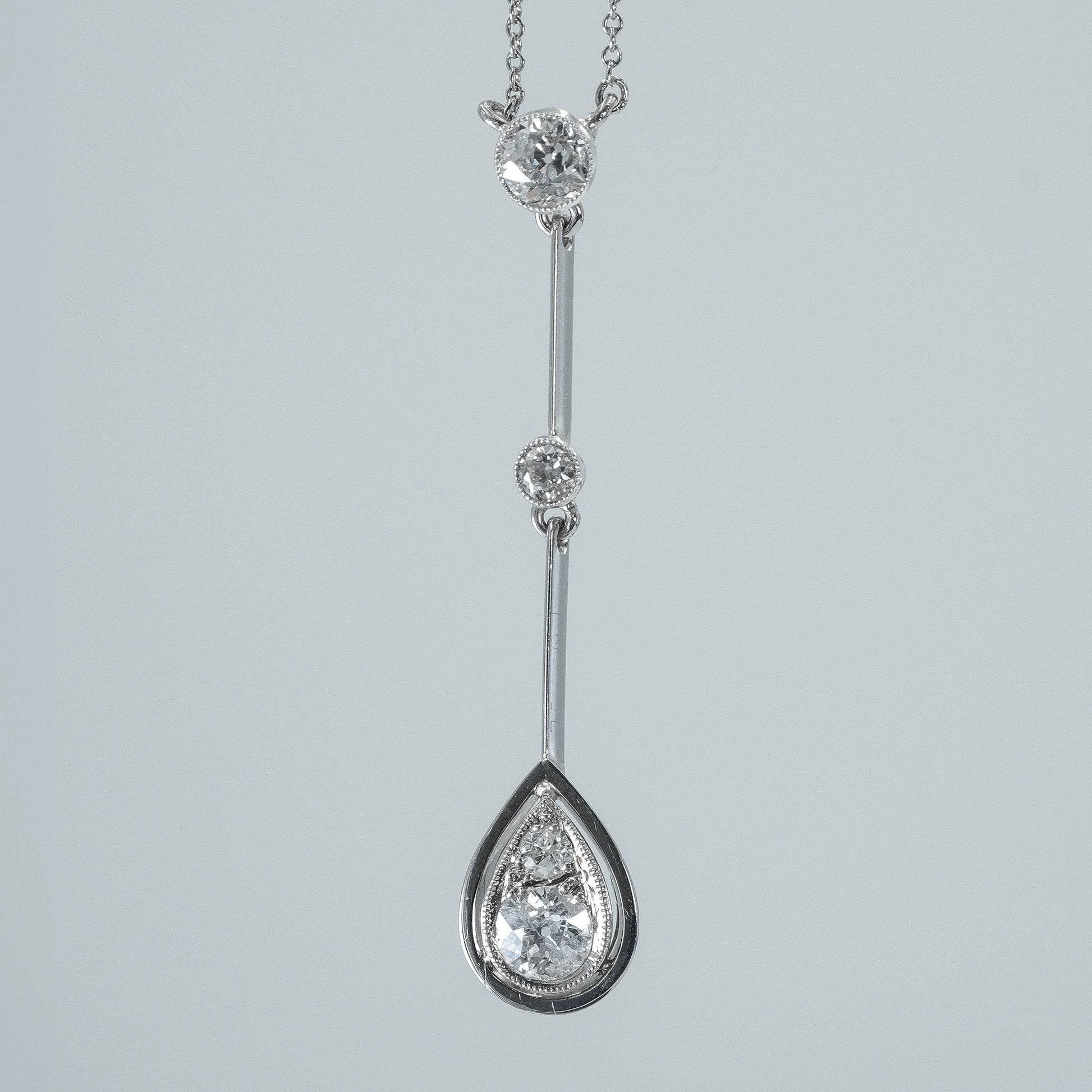 Art Deco 18ct White Gold Diamond Pendant - Friar House