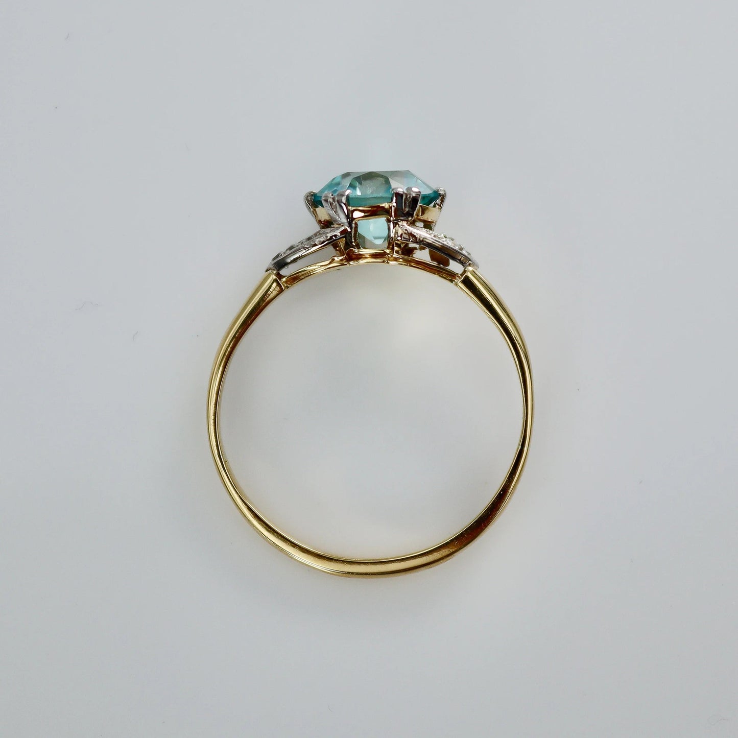 Art Deco 18ct Yellow Gold 1.75 Carat Blue Zircon Ring - Friar House