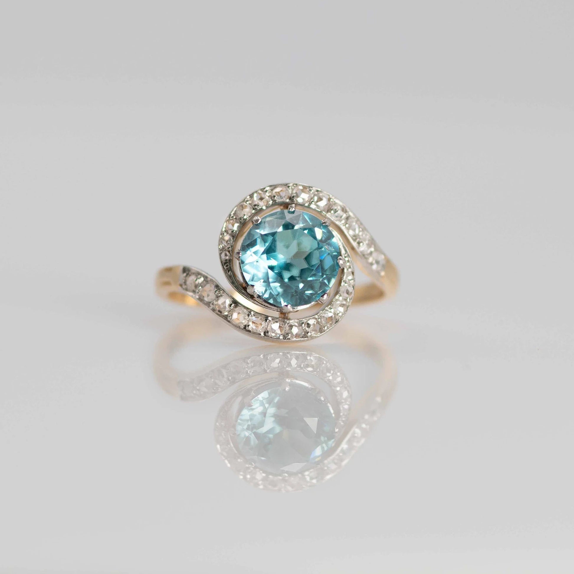 Art Deco 18ct Yellow Gold Blue Zircon and Diamond Cluster Ring - Friar House