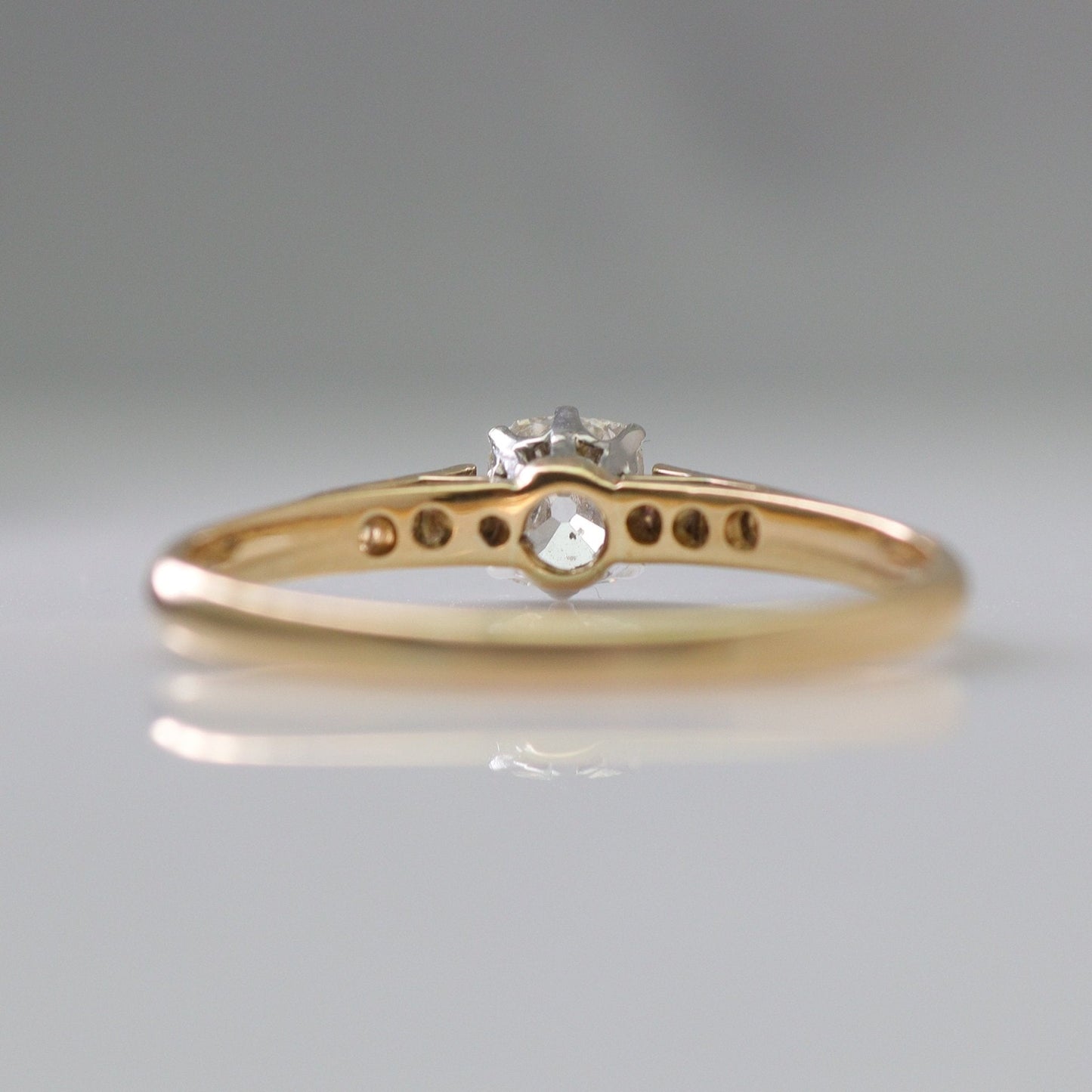 Art Deco 18ct Yellow Gold Diamond Solitaire Ring - Friar House