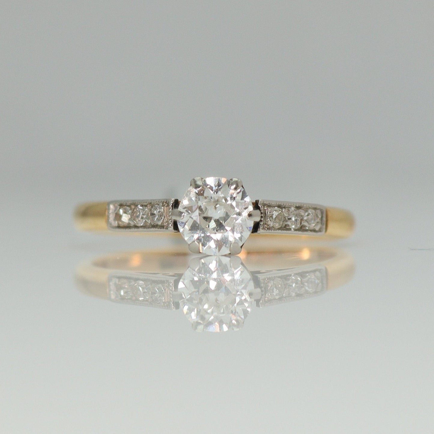 Art Deco 18ct Yellow Gold Diamond Solitaire Ring - Friar House