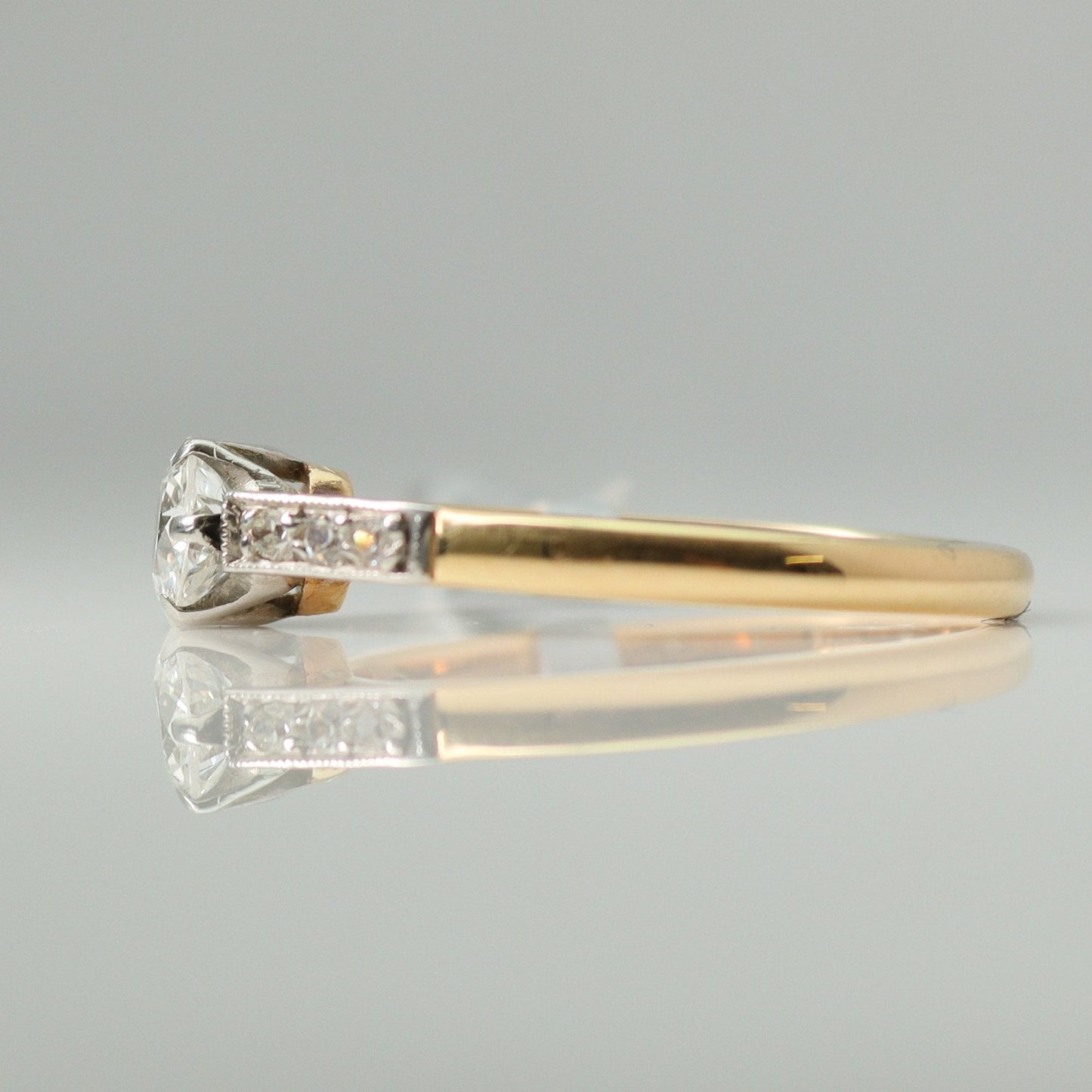 Art Deco 18ct Yellow Gold Diamond Solitaire Ring - Friar House