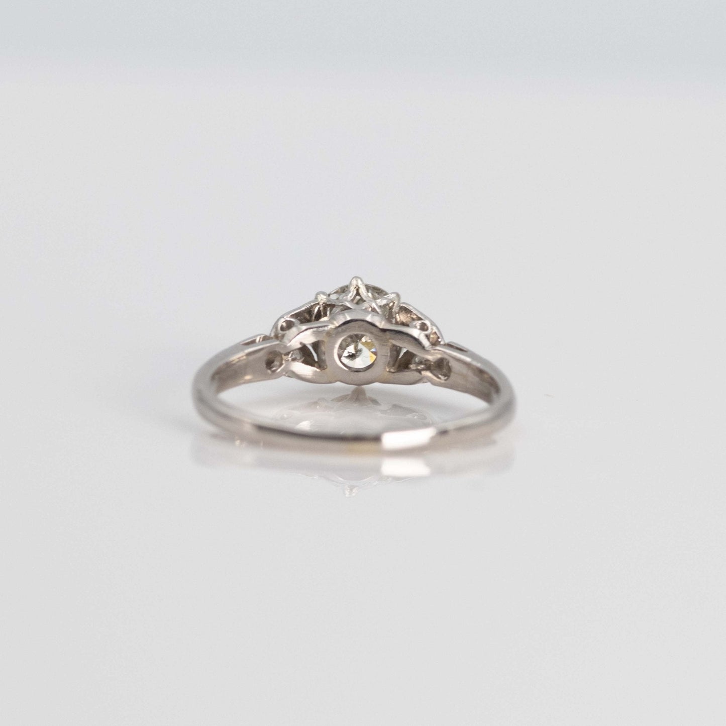 Art Deco 1930's Platinum Diamond Solitaire Ring - Friar House