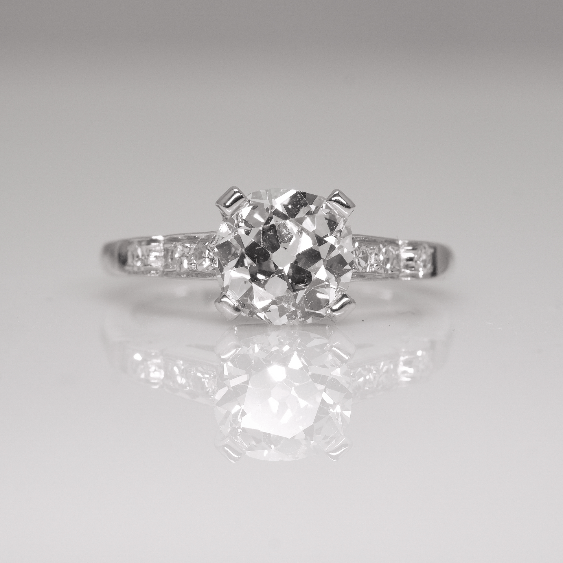 Art Deco Platinum 1.71 Carat Diamond Solitaire Ring - Friar House