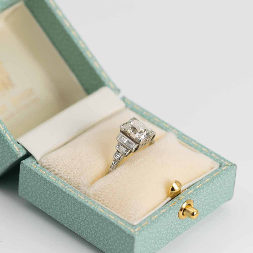 Art Deco Platinum 1.75 Carat Diamond Solitaire Ring - Friar House