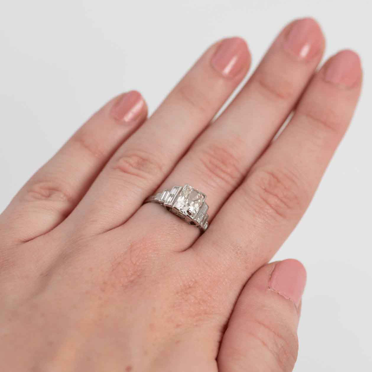 Art Deco Platinum 1.75 Carat Diamond Solitaire Ring - Friar House