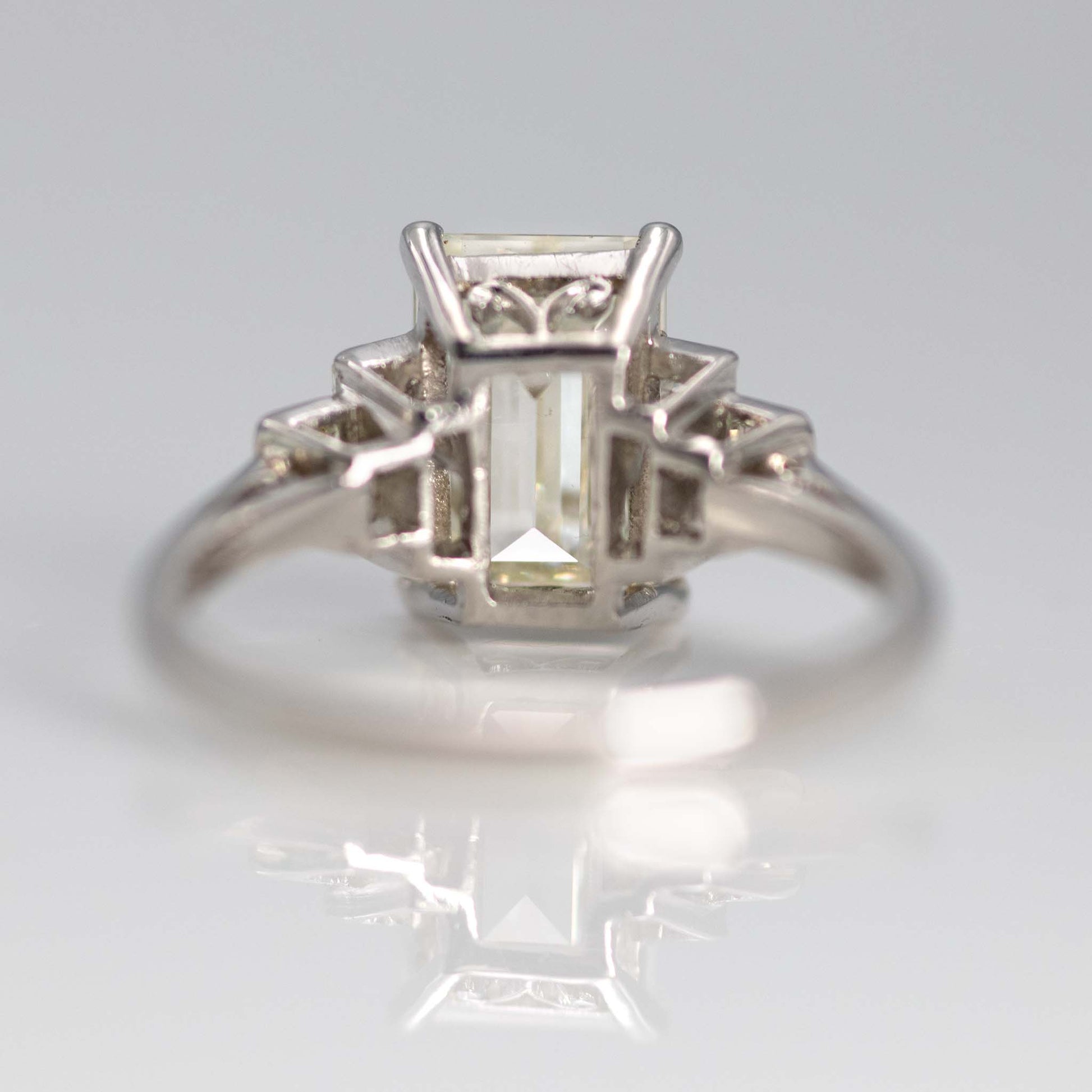 Art Deco Platinum 2.44 carat Diamond Solitaire Ring - Friar House