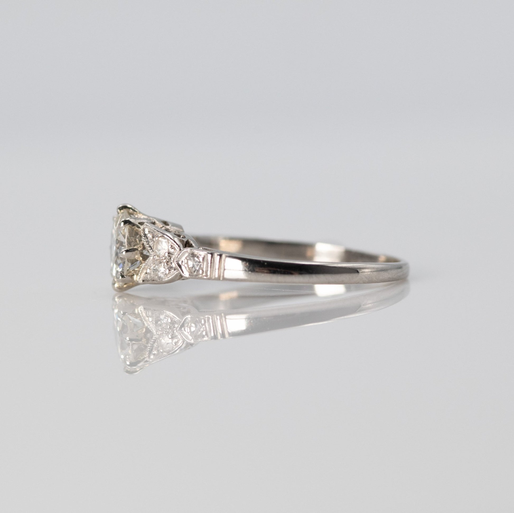 Beautiful Art Deco Platinum Diamond Solitaire Ring - Friar House