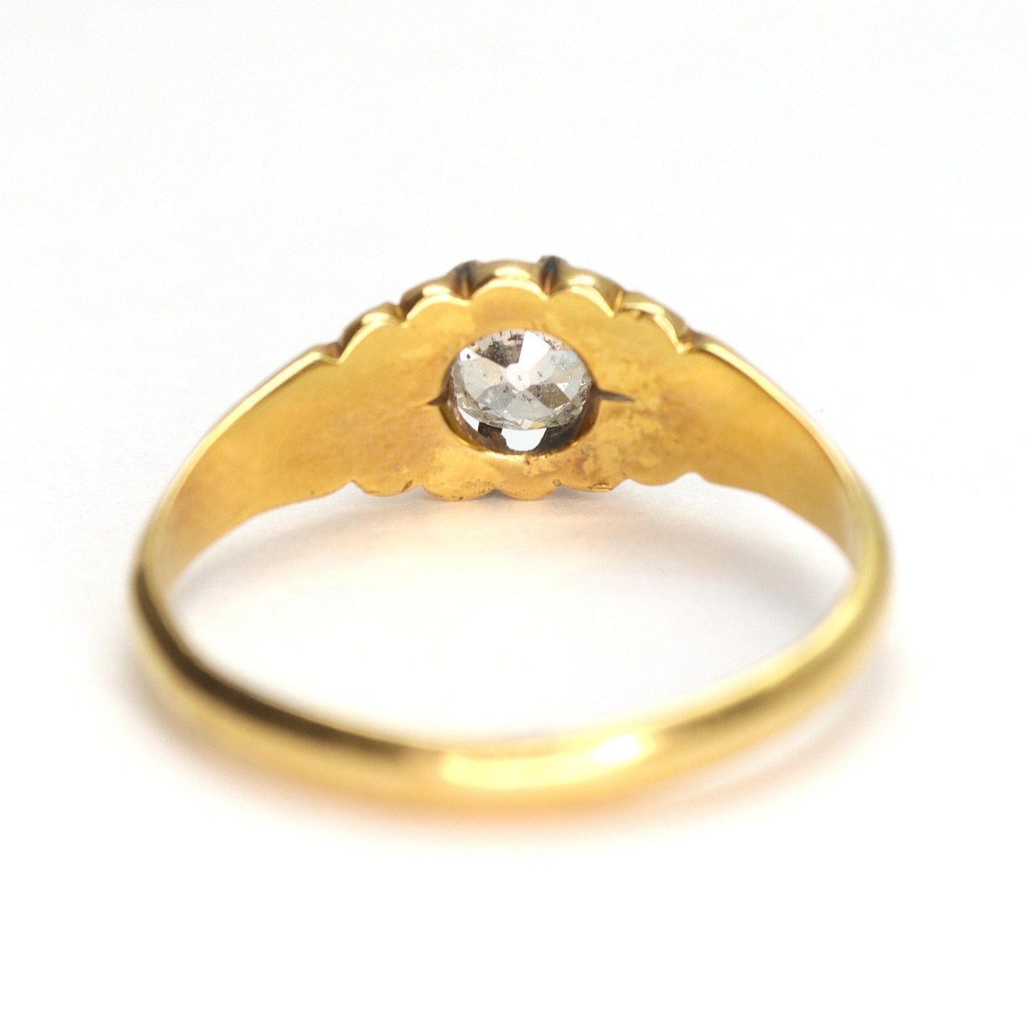 Edwardian 18ct Yellow Gold Diamond Belcher Ring - Friar House