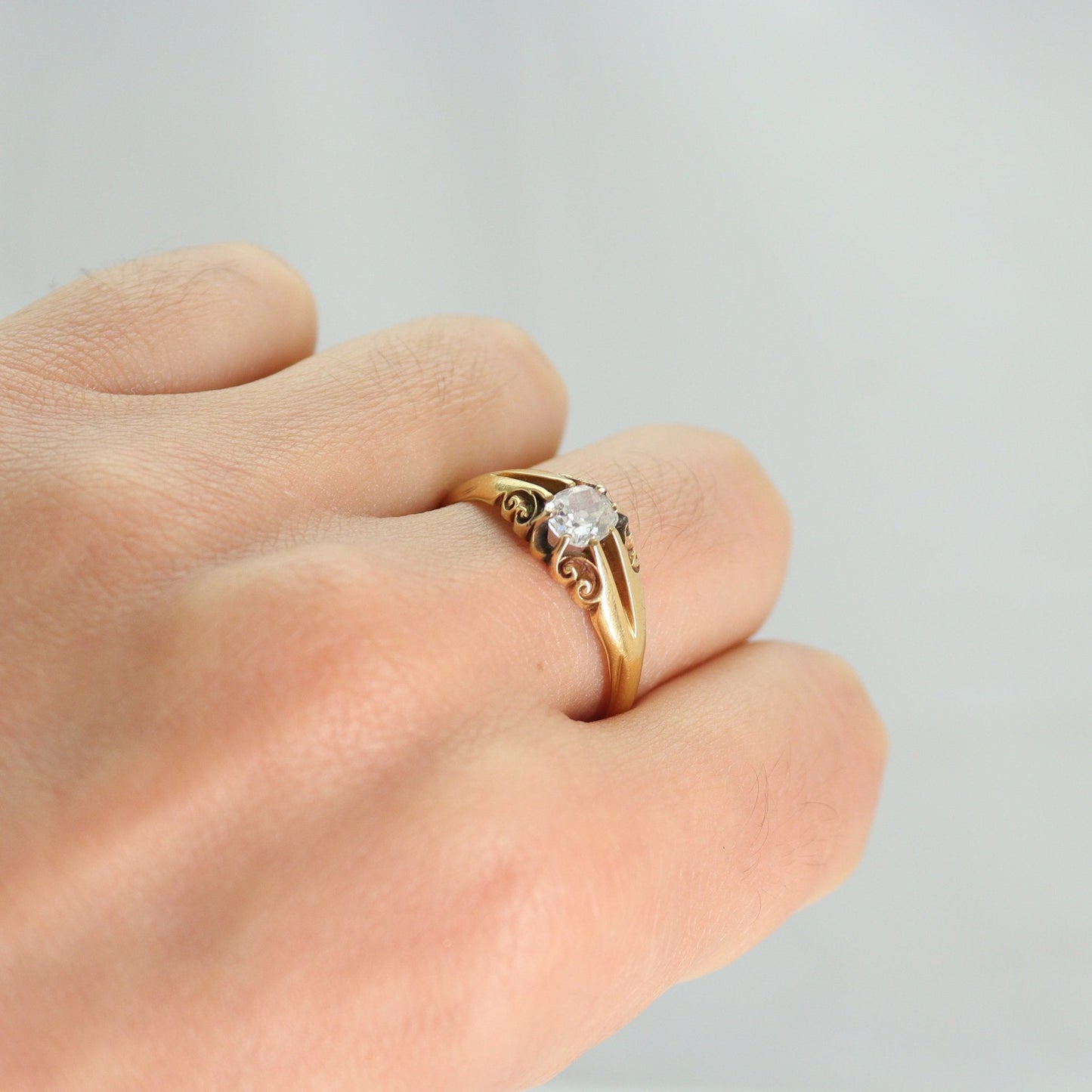 Edwardian 18ct Yellow Gold Diamond Belcher Ring - Friar House