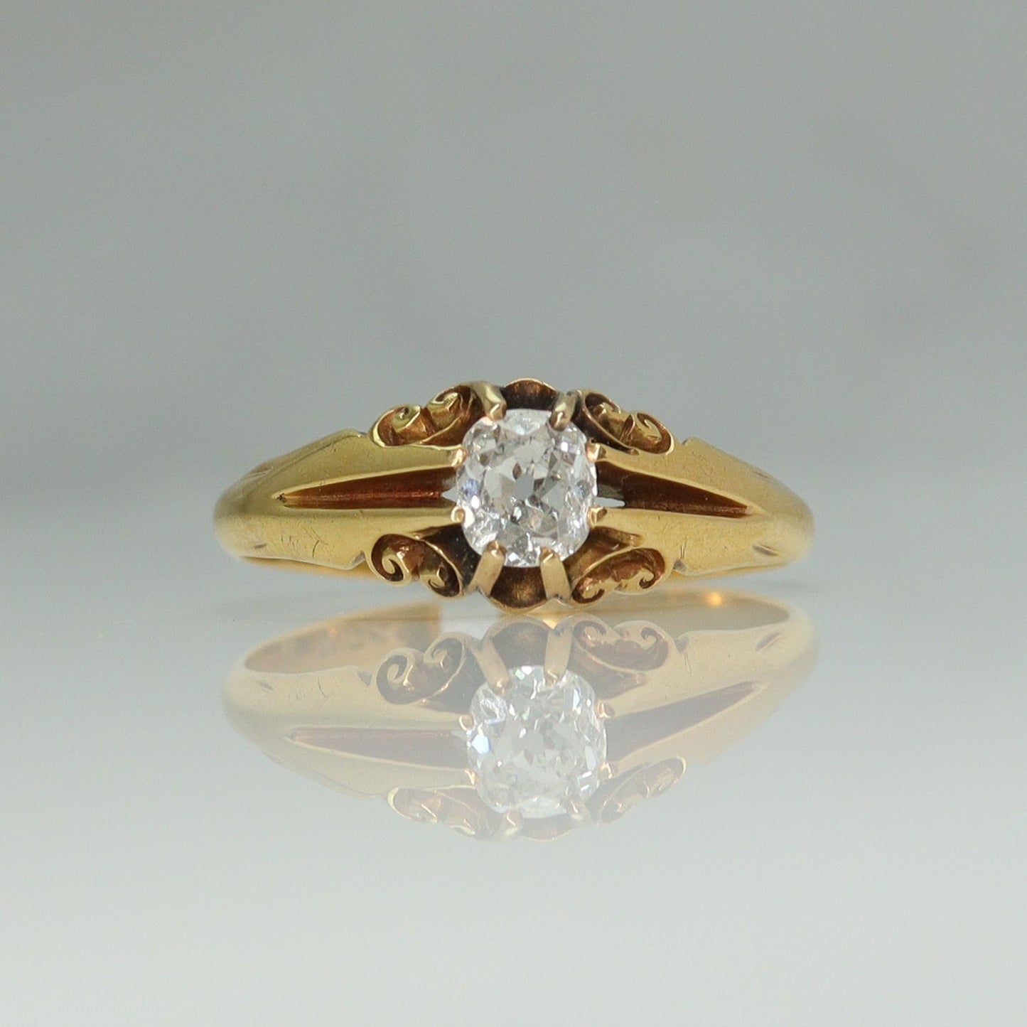 Edwardian 18ct Yellow Gold Diamond Belcher Ring - Friar House