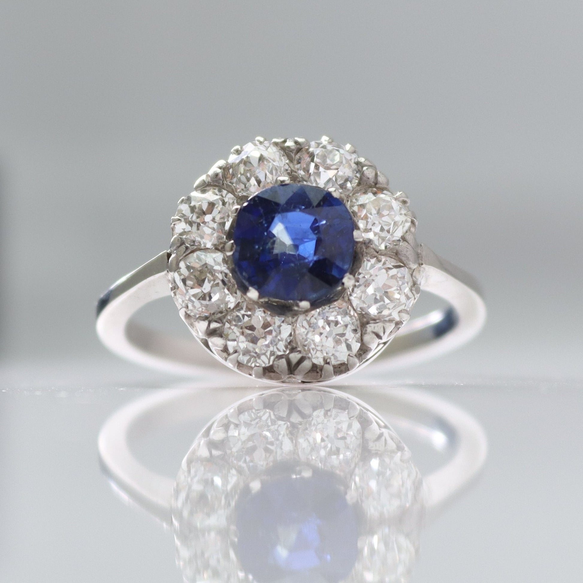 Vintage 18ct White Gold 1 carat Sapphire and Diamond Cluster Ring - Friar House