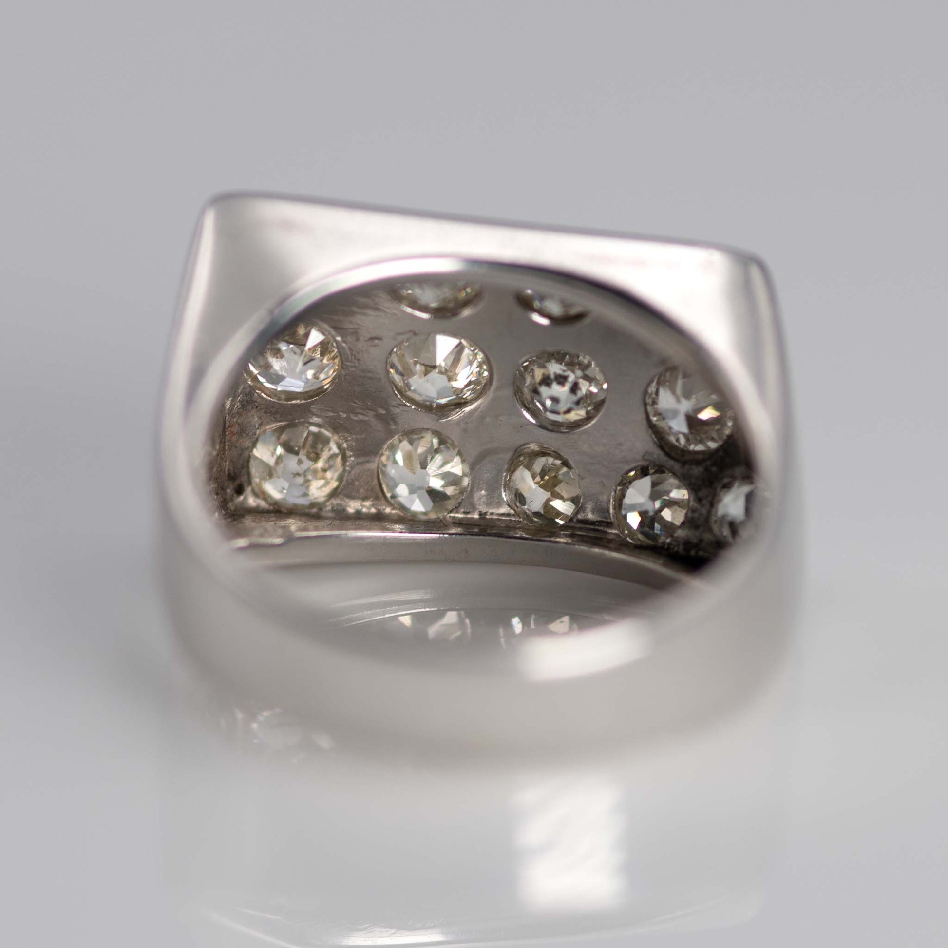 Vintage 18ct White Gold 1.50 Carat Diamond Panel Ring - Friar House