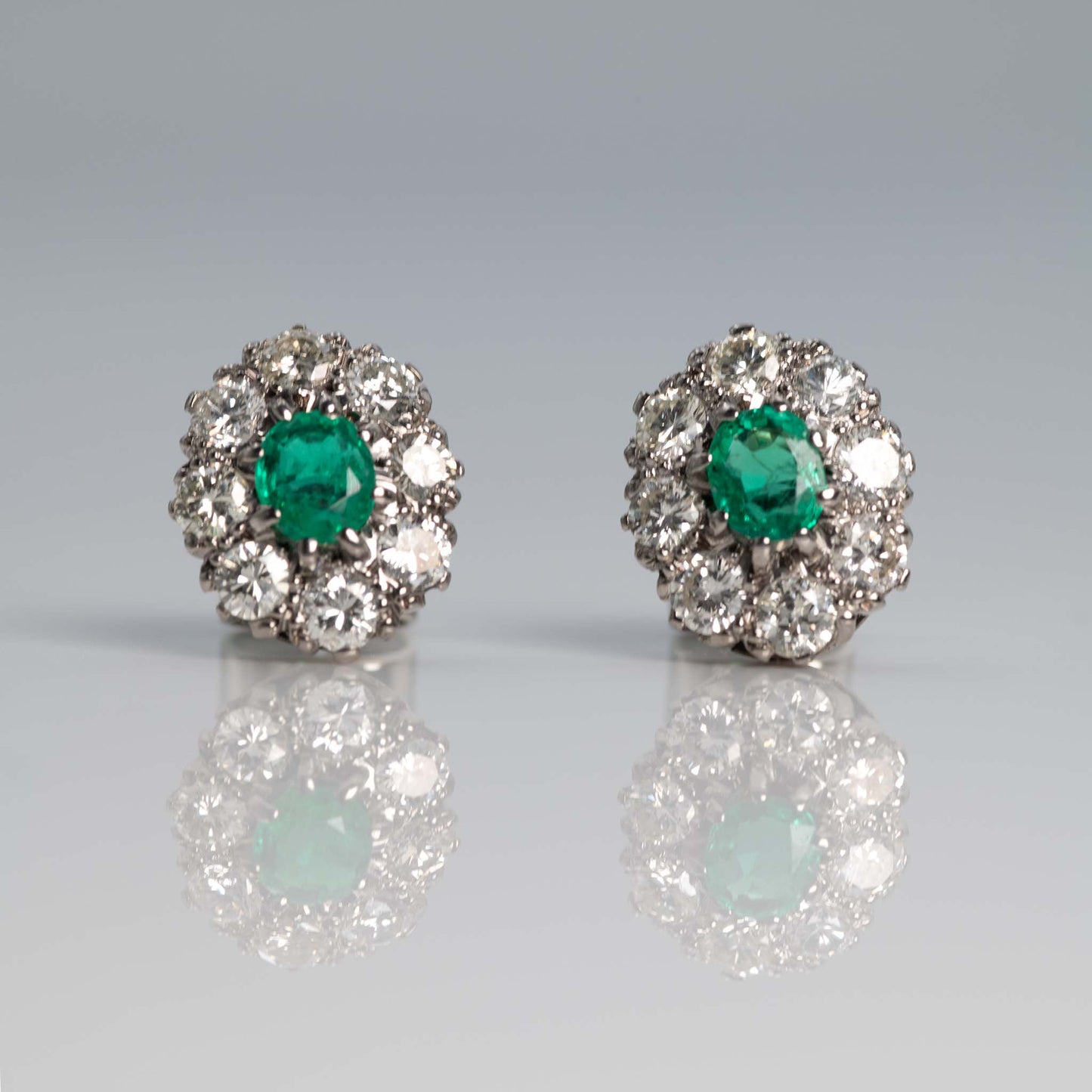 Vintage 18ct White Gold Emerald and Diamond Cluster Earrings - Friar House