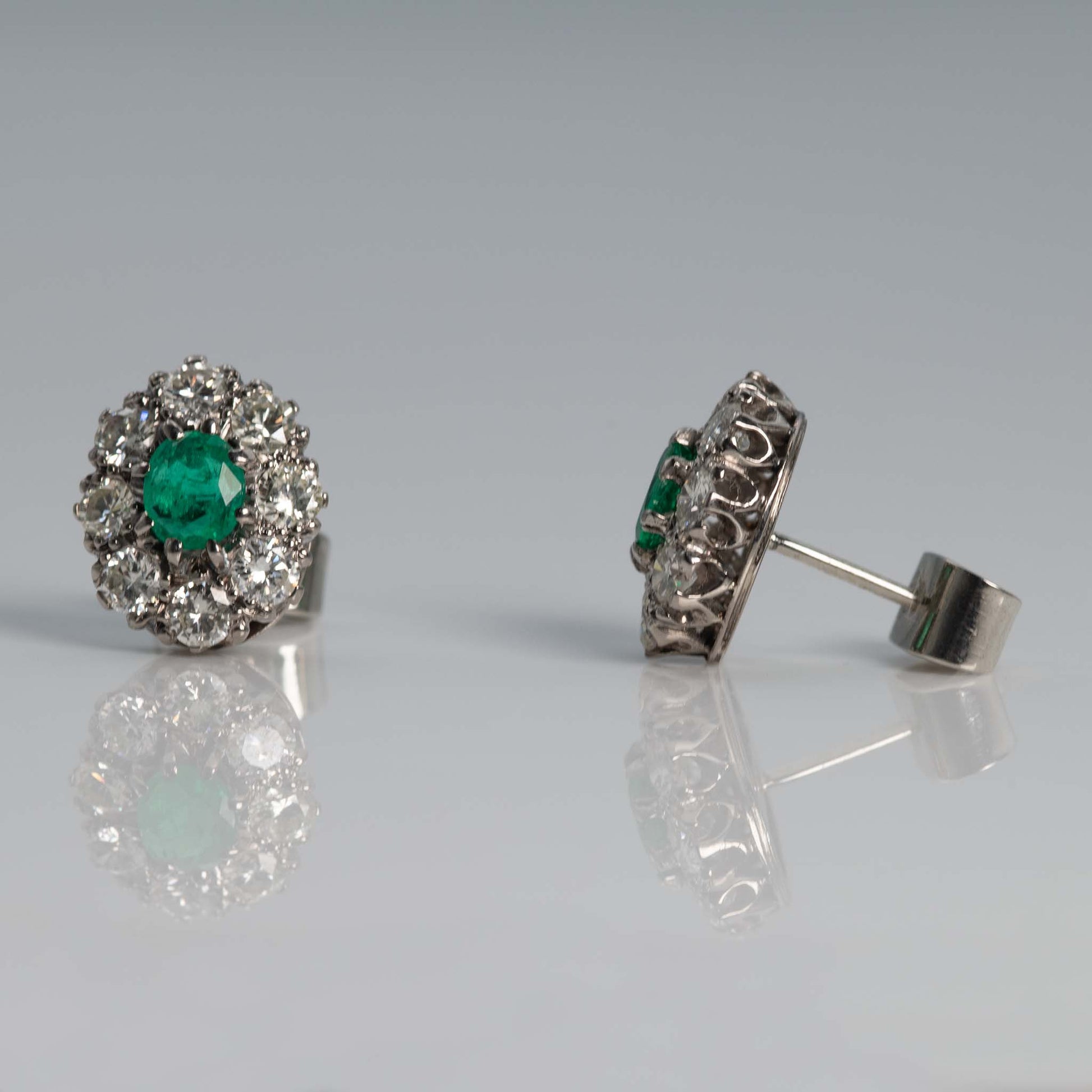 Vintage 18ct White Gold Emerald and Diamond Cluster Earrings - Friar House