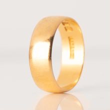 Vintage 22ct Yellow Gold Wedding Band Hallmarked 1963 - Friar House
