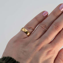 Vintage 22ct Yellow Gold Wedding Band Hallmarked 1963 - Friar House