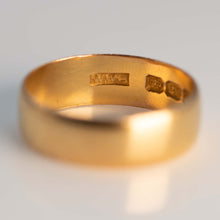 Vintage 22ct Yellow Gold Wedding Band Hallmarked 1963 - Friar House