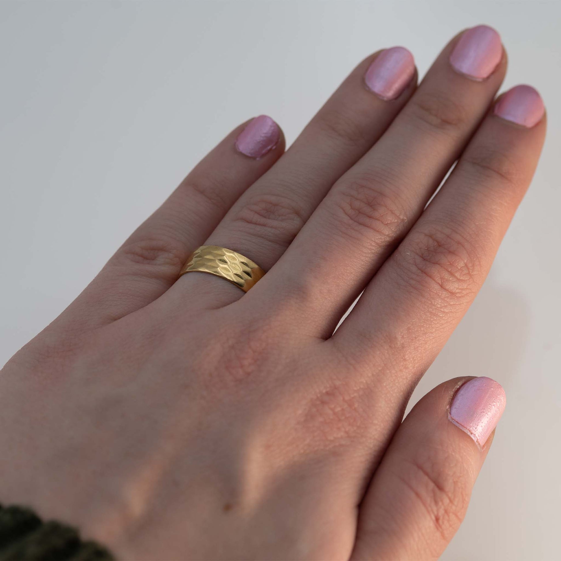 Vintage 22ct Yellow Gold Wedding Band Hallmarked 1966 - Friar House