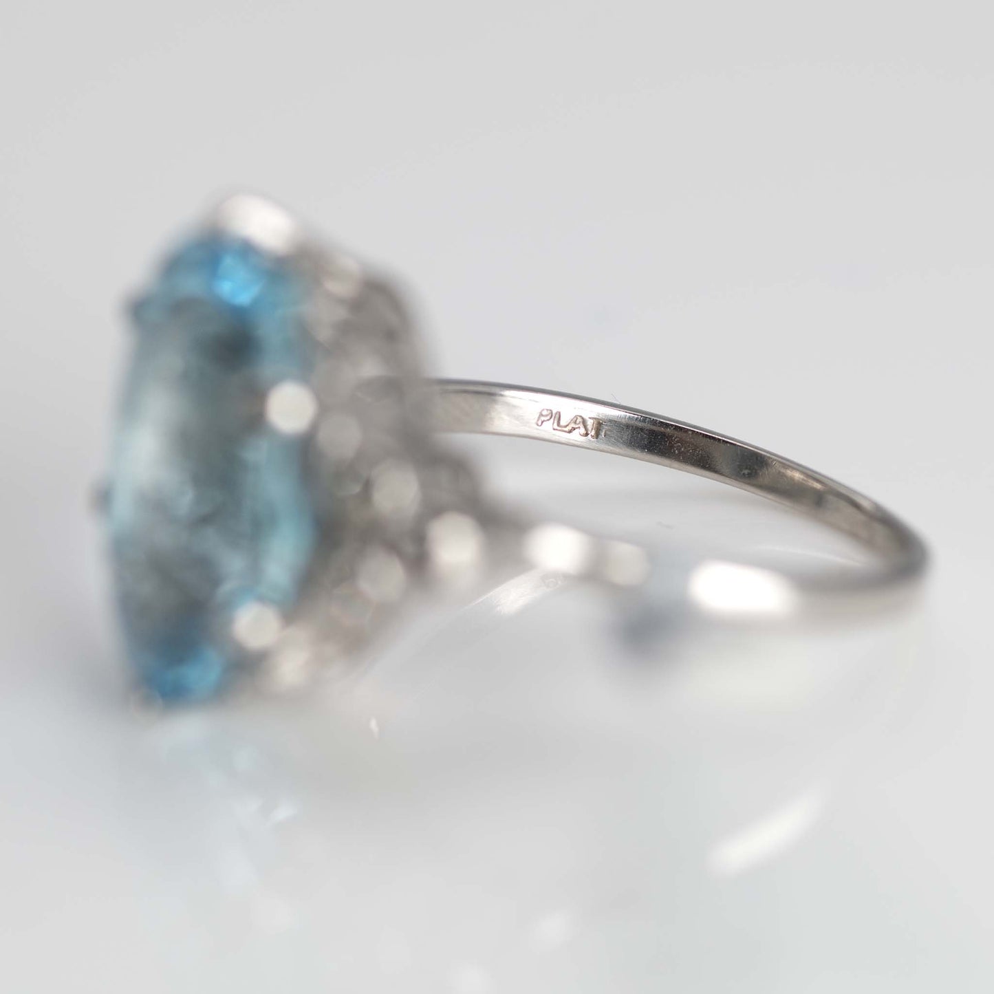 Vintage Platinum 6 Carat Aquamarine Ring - Friar House