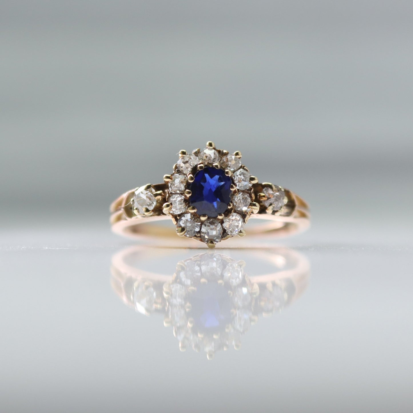 Art Deco 18ct yellow gold Sapphire and Diamond Cluster Ring - Friar House