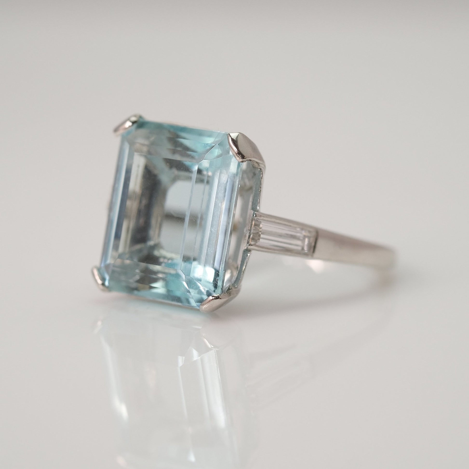 Art Deco Aquamarine and Diamond Ring - Friar House