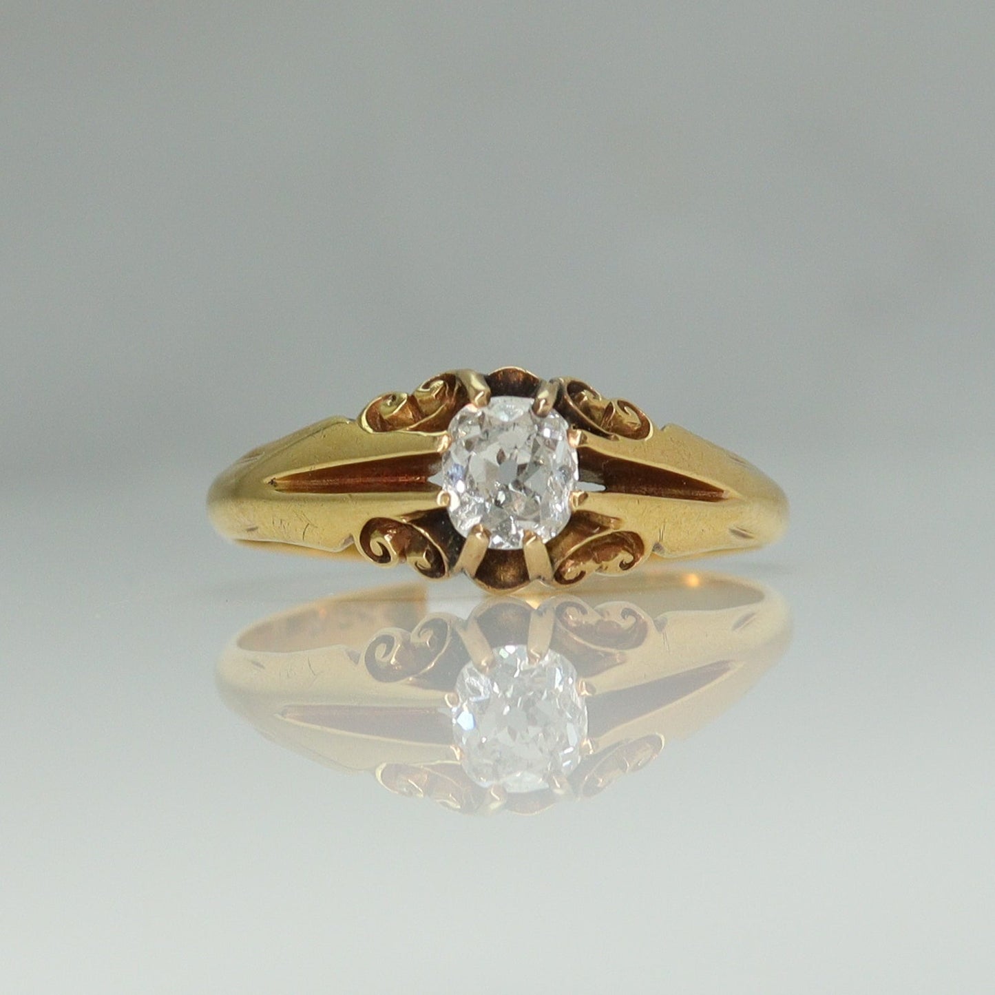 Victorian 18ct gold Belcher Diamond Ring - Friar House